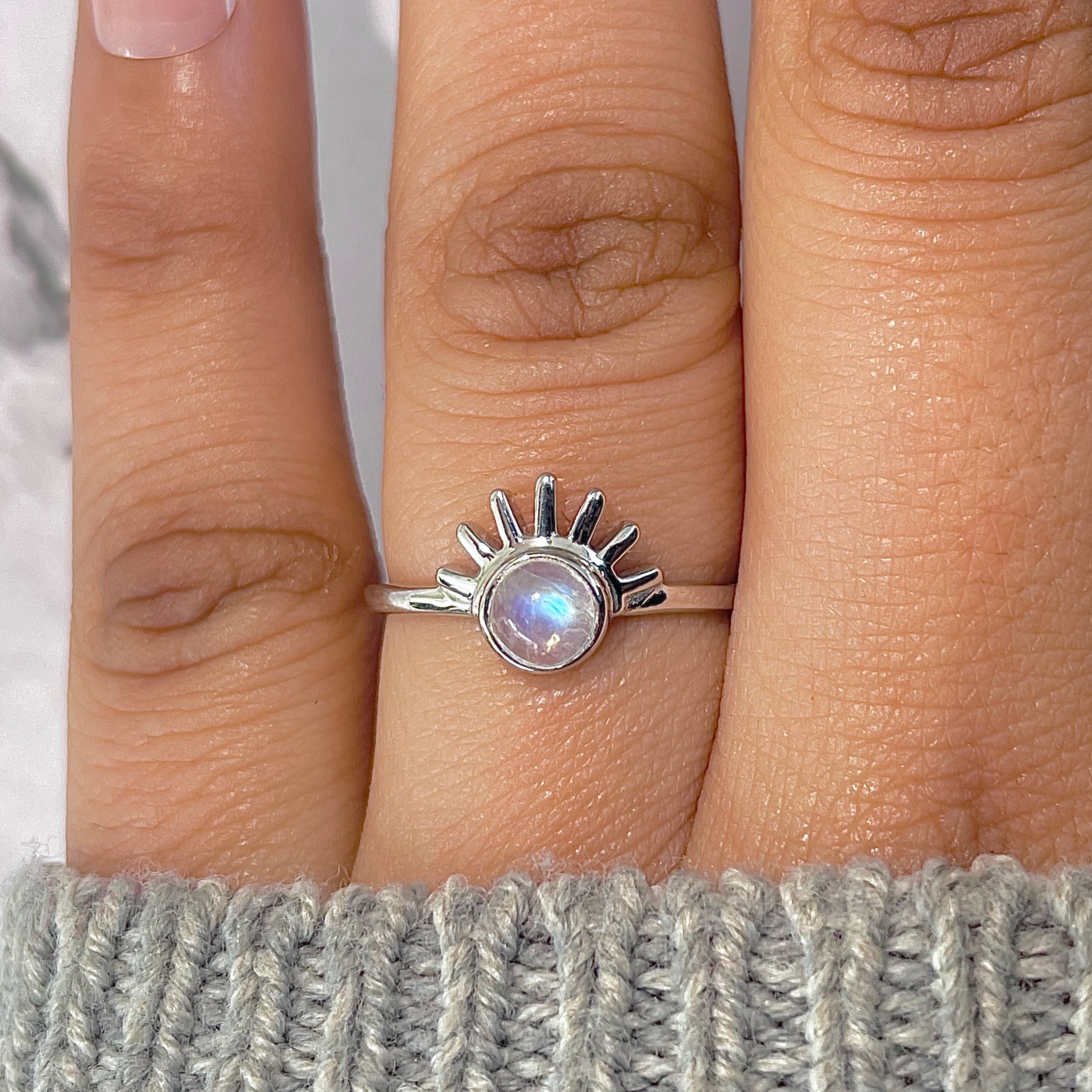 Moonstone Ring-(RBM-RDR-1340.)