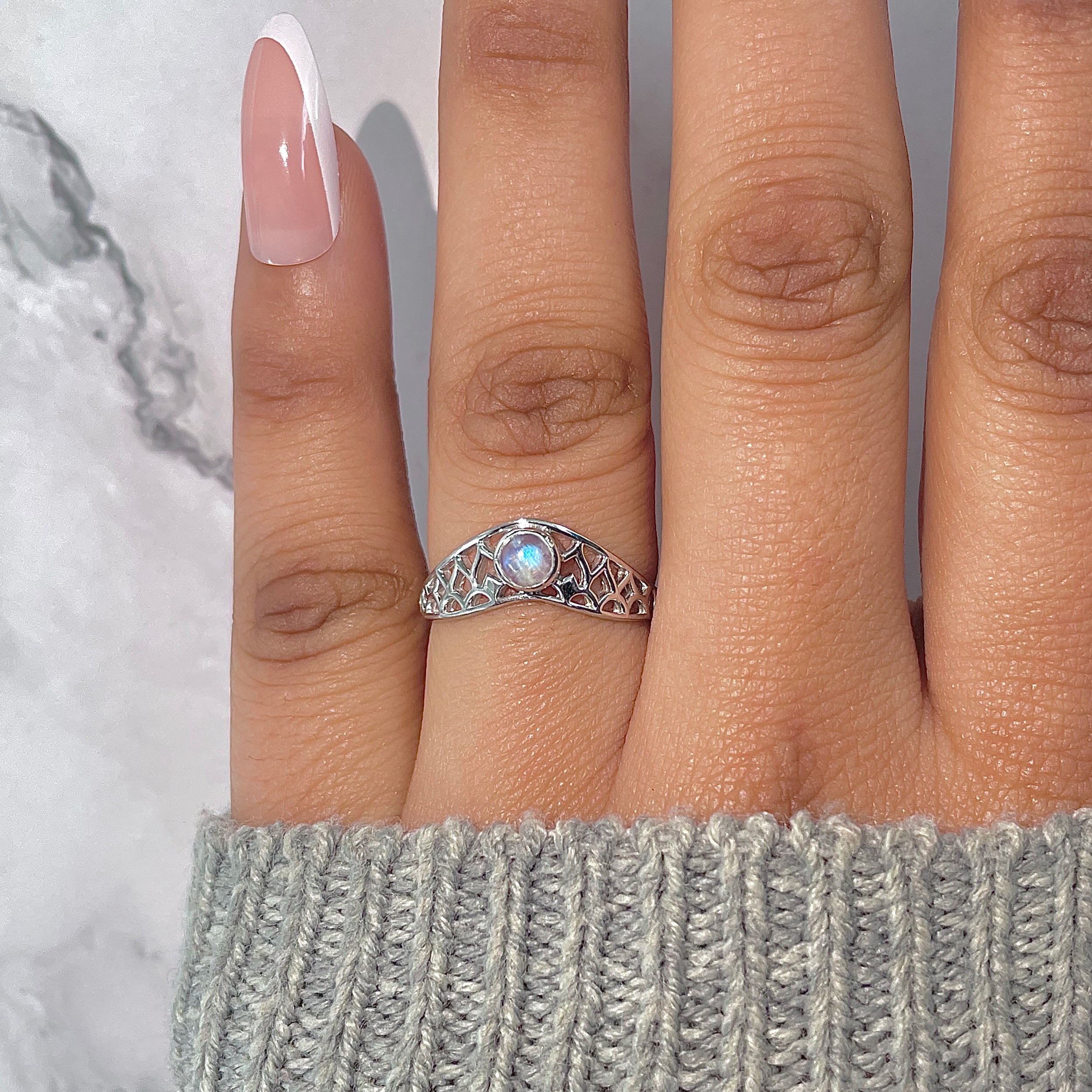 Moonstone Ring-(RBM-RDR-1346.)