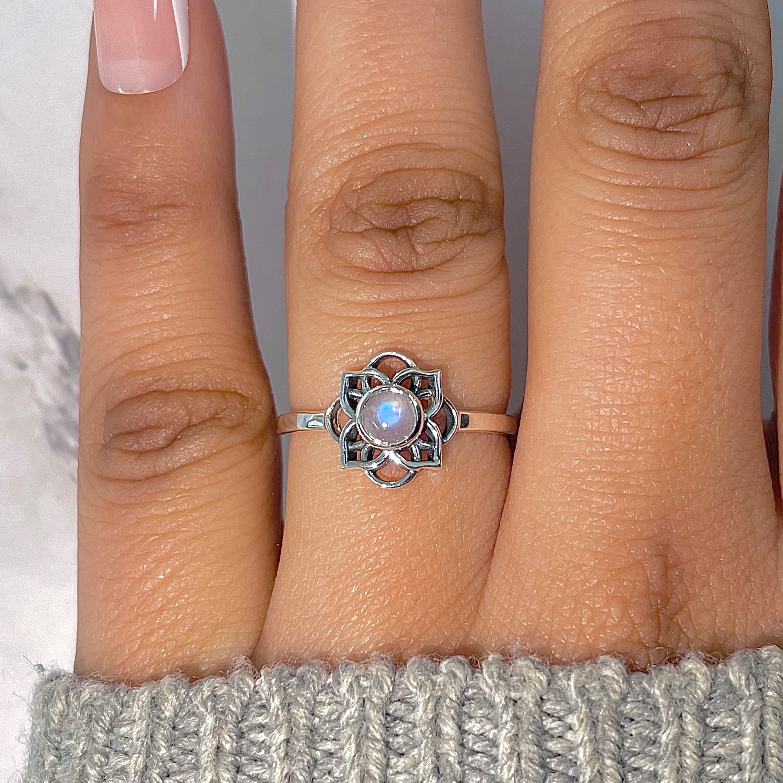 Moonstone Ring-(RBM-RDR-1351.)