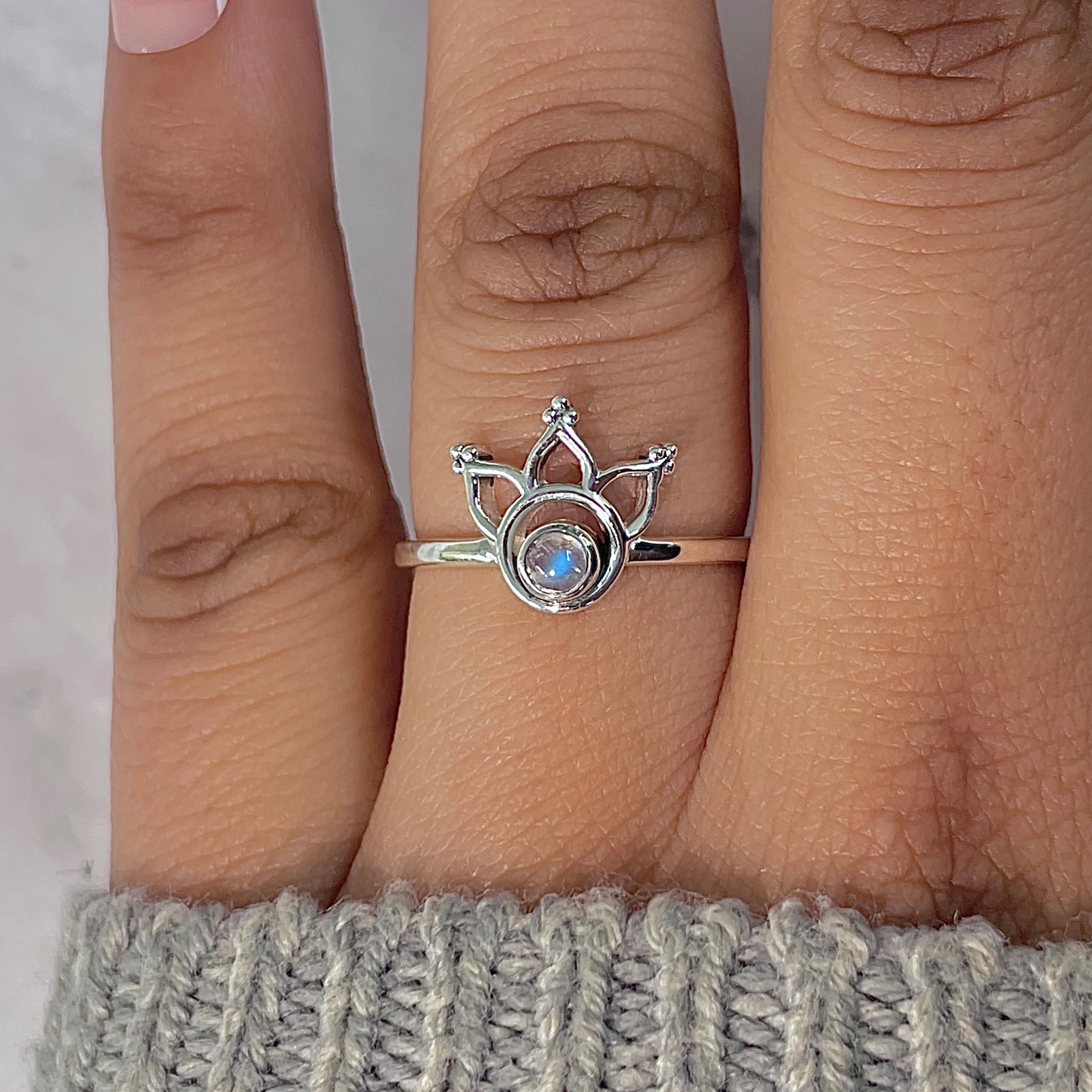 Moonstone Ring-(RBM-RDR-1362.)