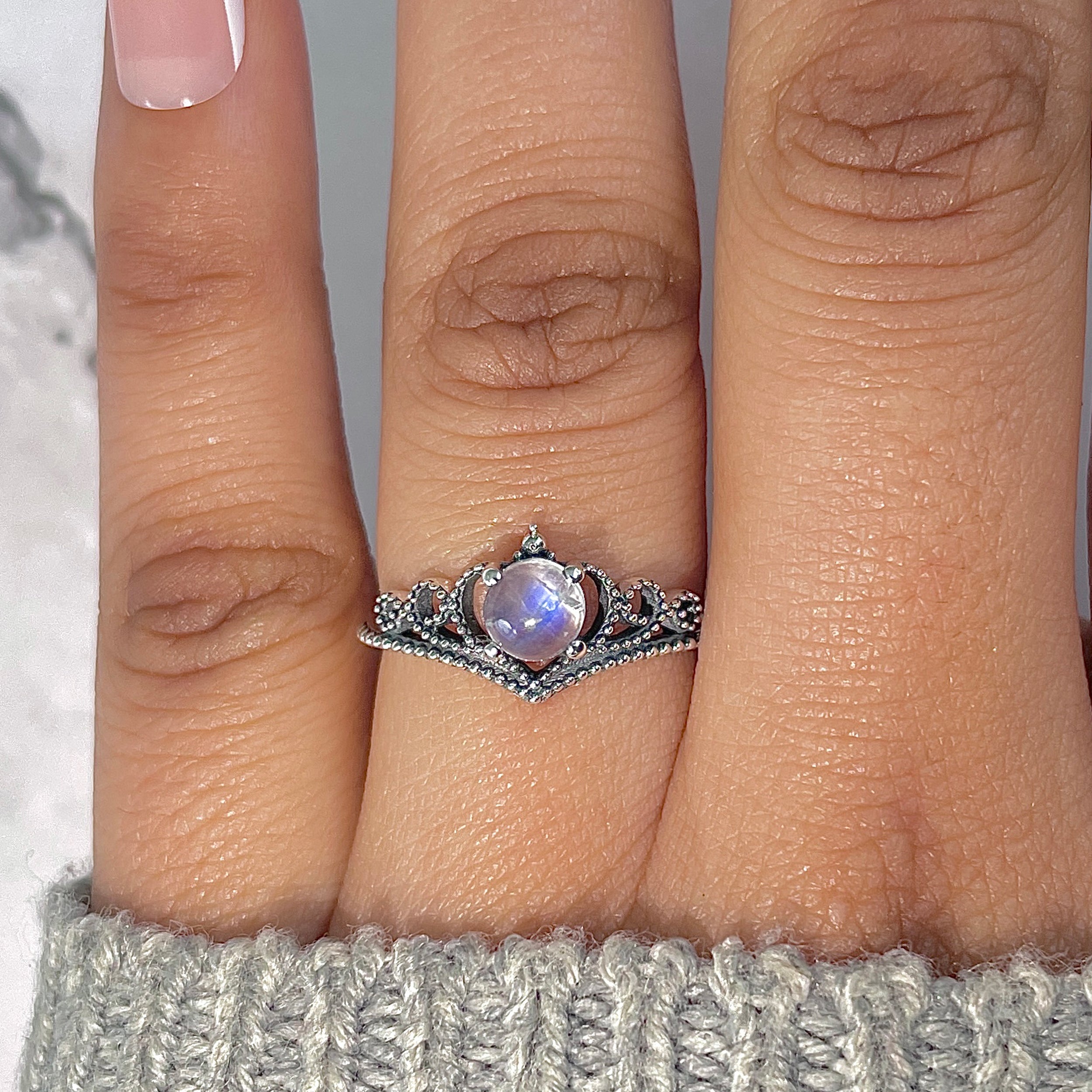 Moonstone Ring-(RBM-RDR-1413.)