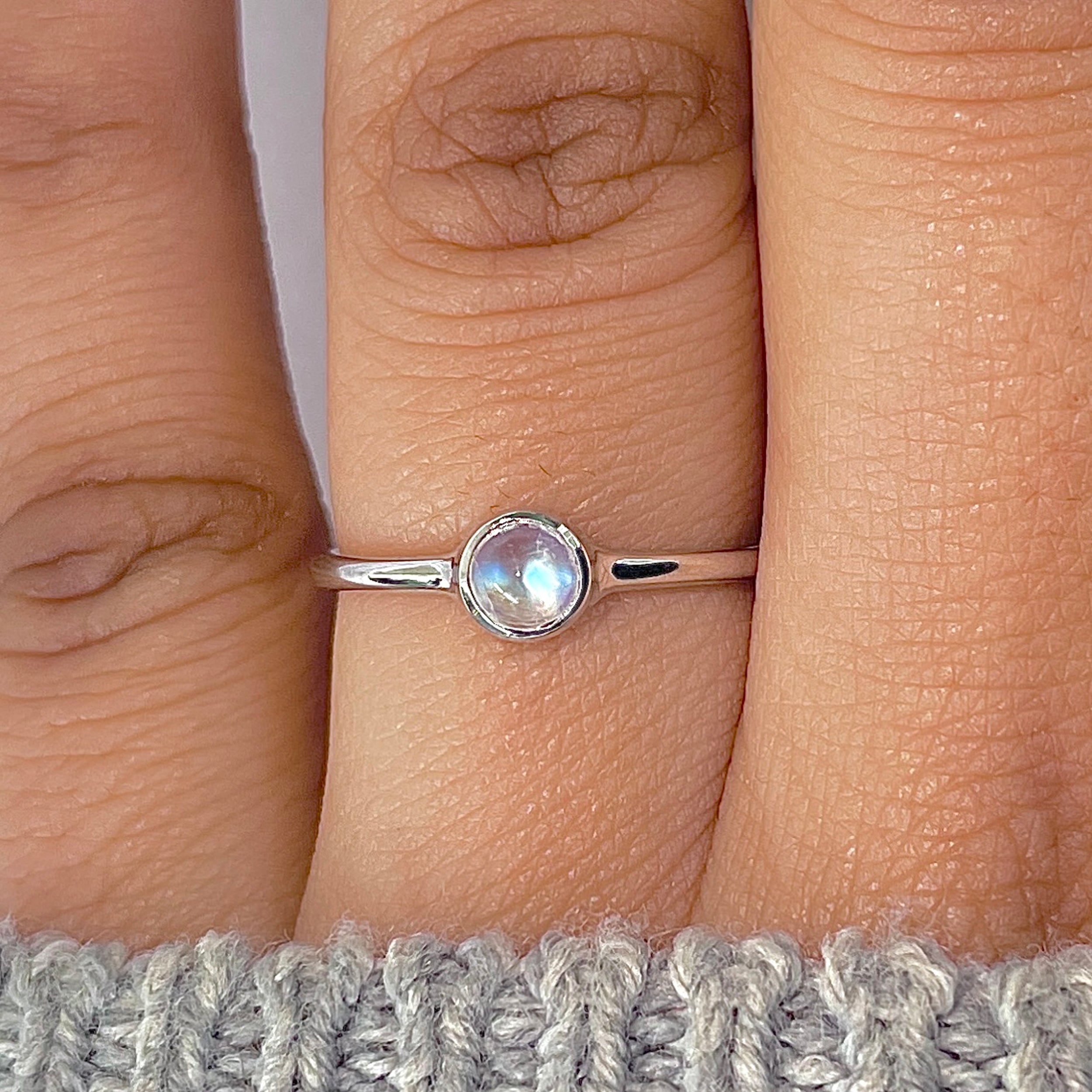 Moonstone Ring-(RBM-RDR-1708.)