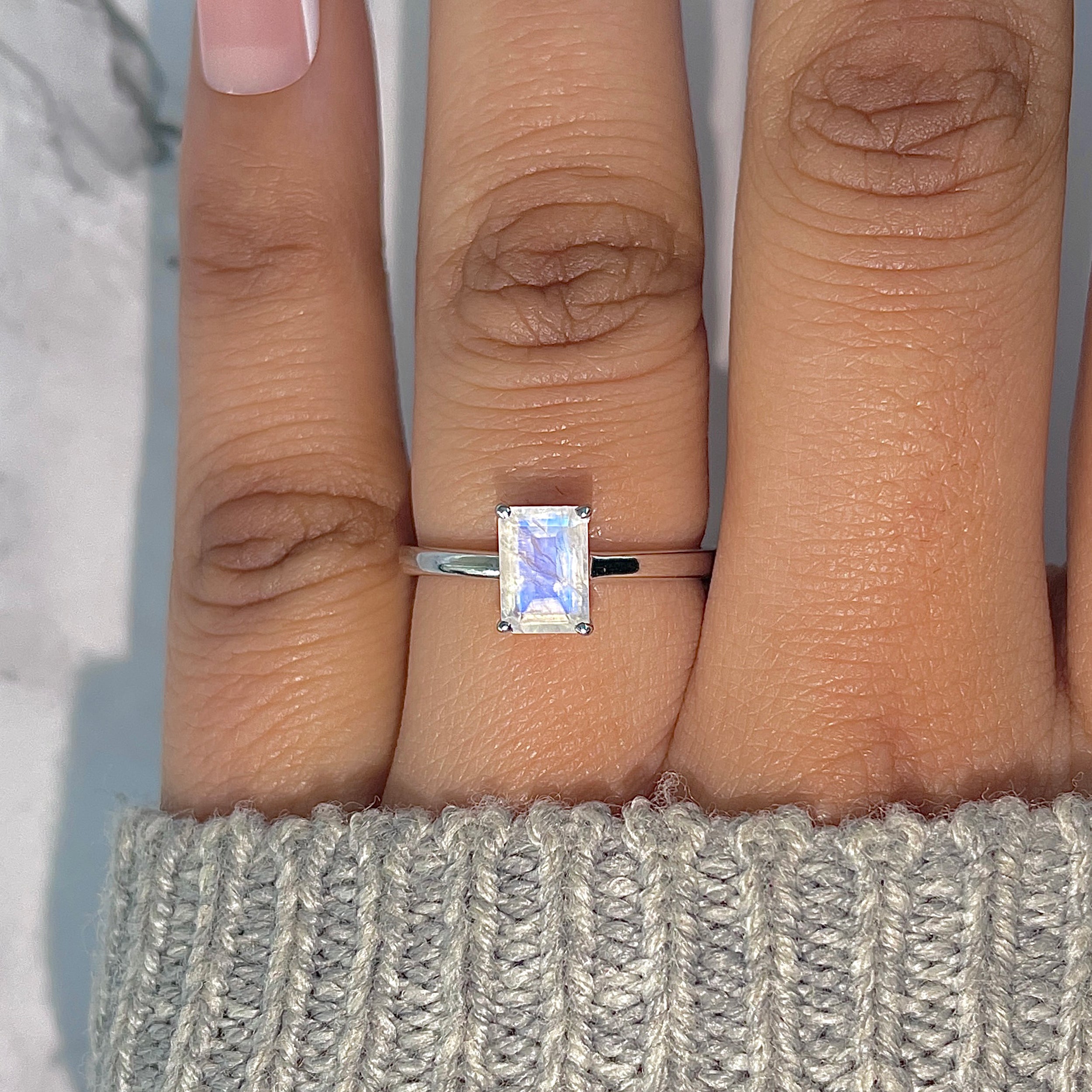 Moonstone Ring-(RBM-RDR-241.)