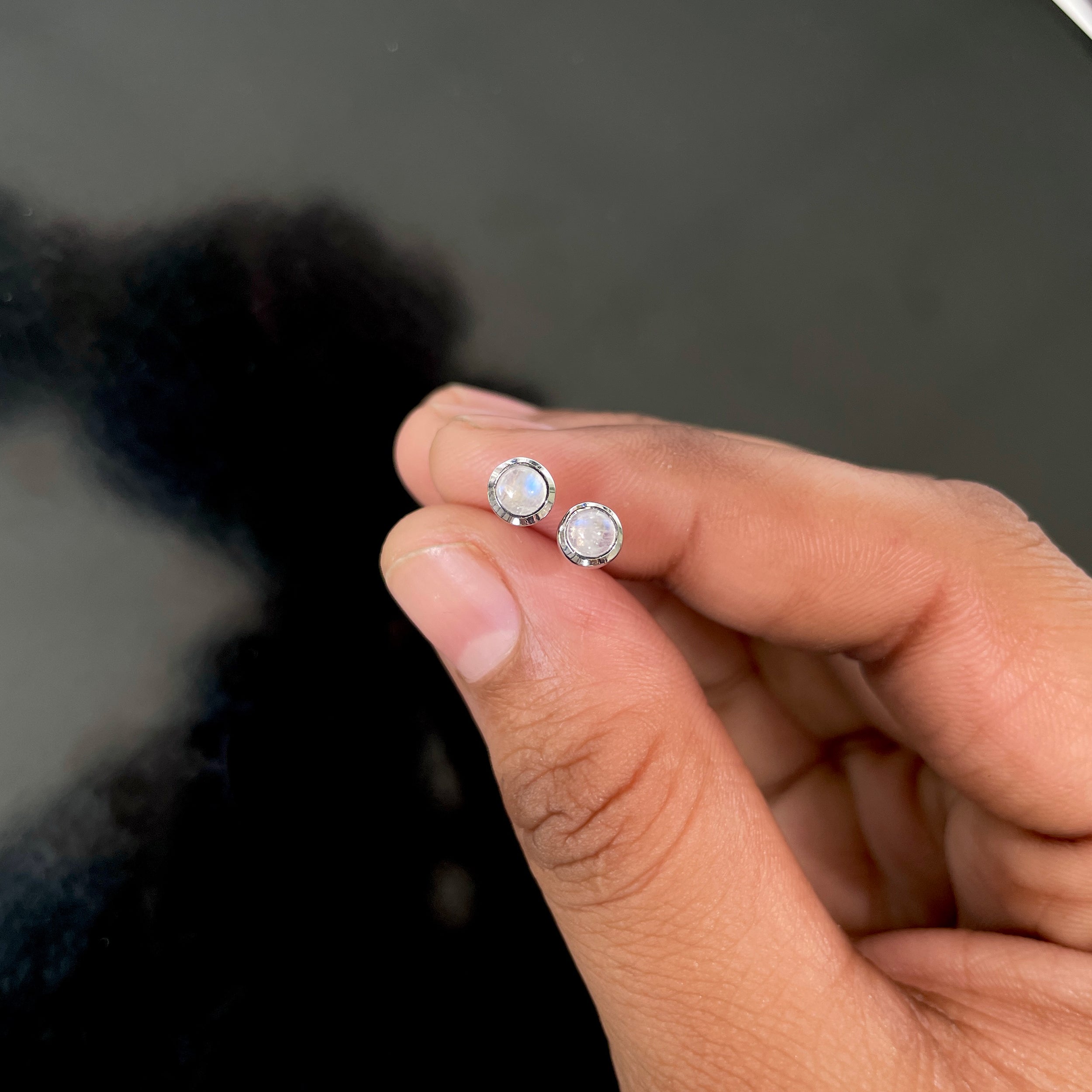 Moonstone Stud Earring-(RBM-RDE-1072.)