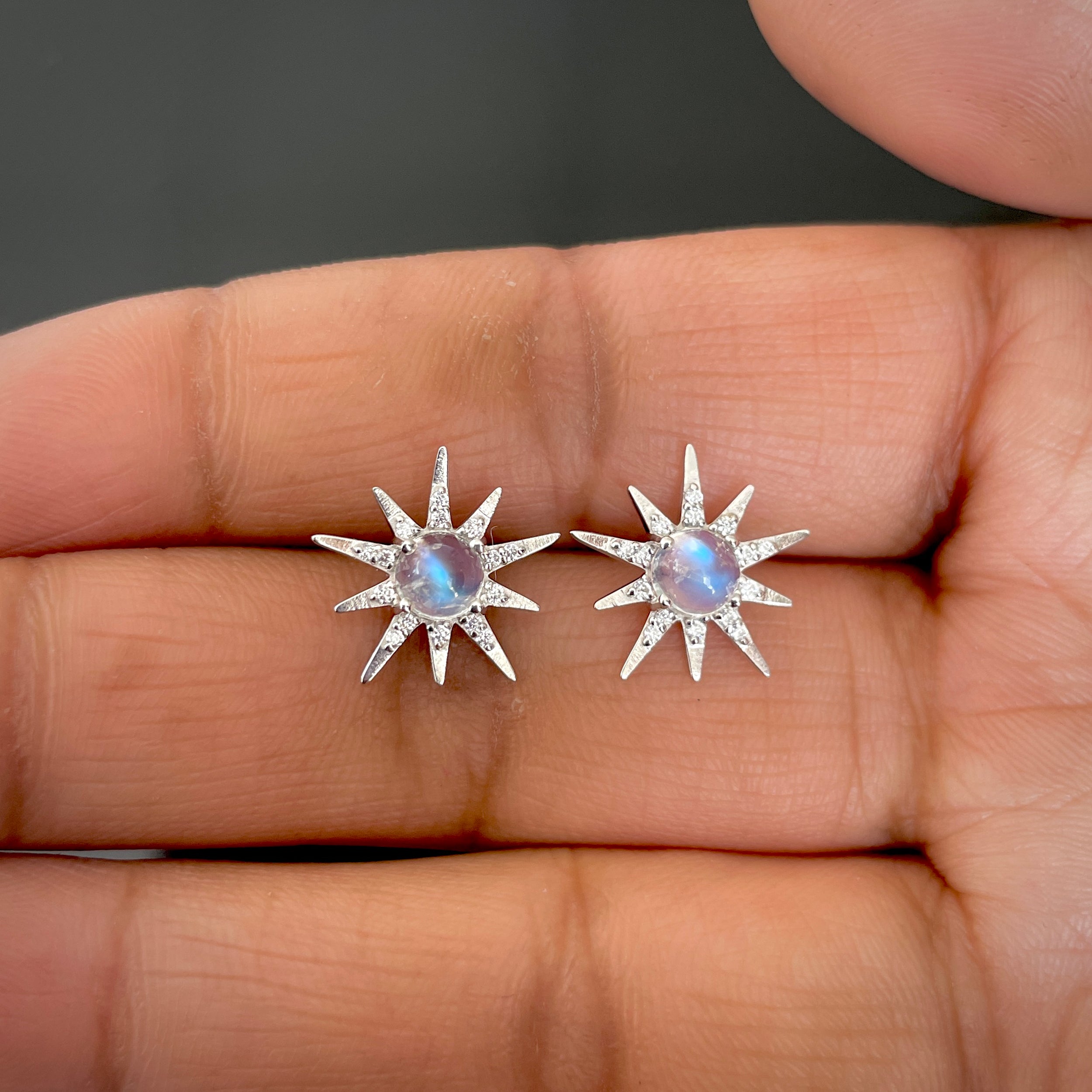Moonstone & White Topaz Stud Earring-(RBM-RE-50.)