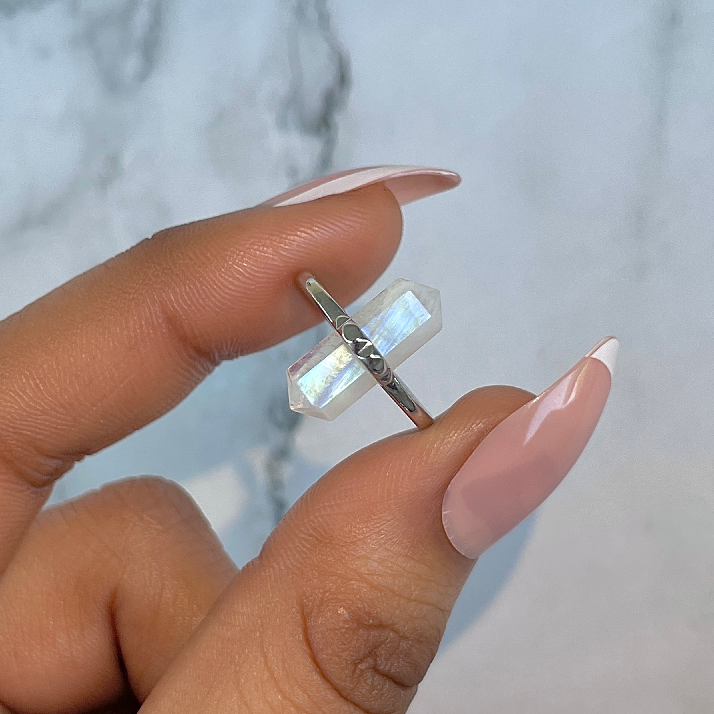 Moonstone Ring-(RBM-RDR-1748.)
