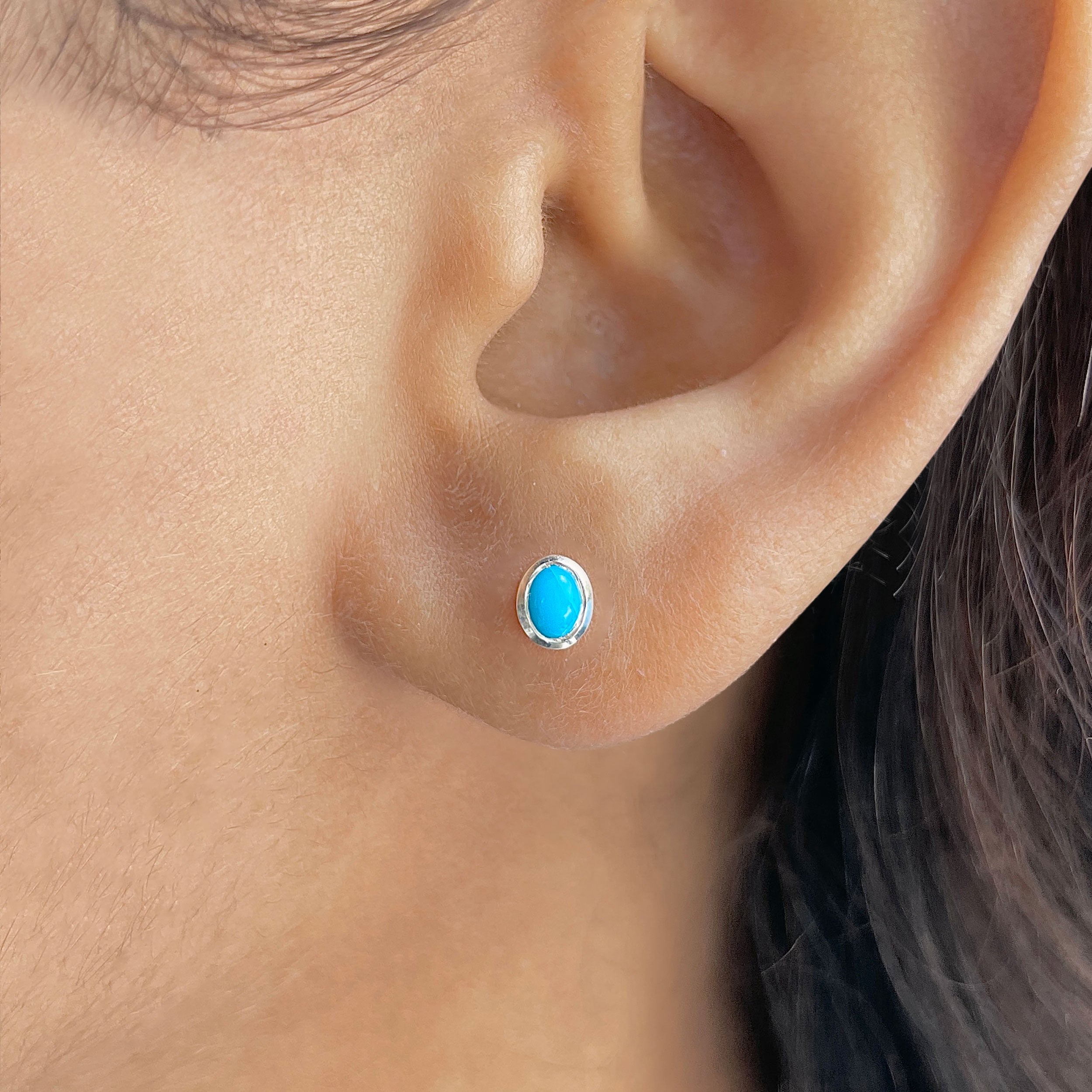 Turquoise Stud Earring-(TRQ-RDE-1107.)