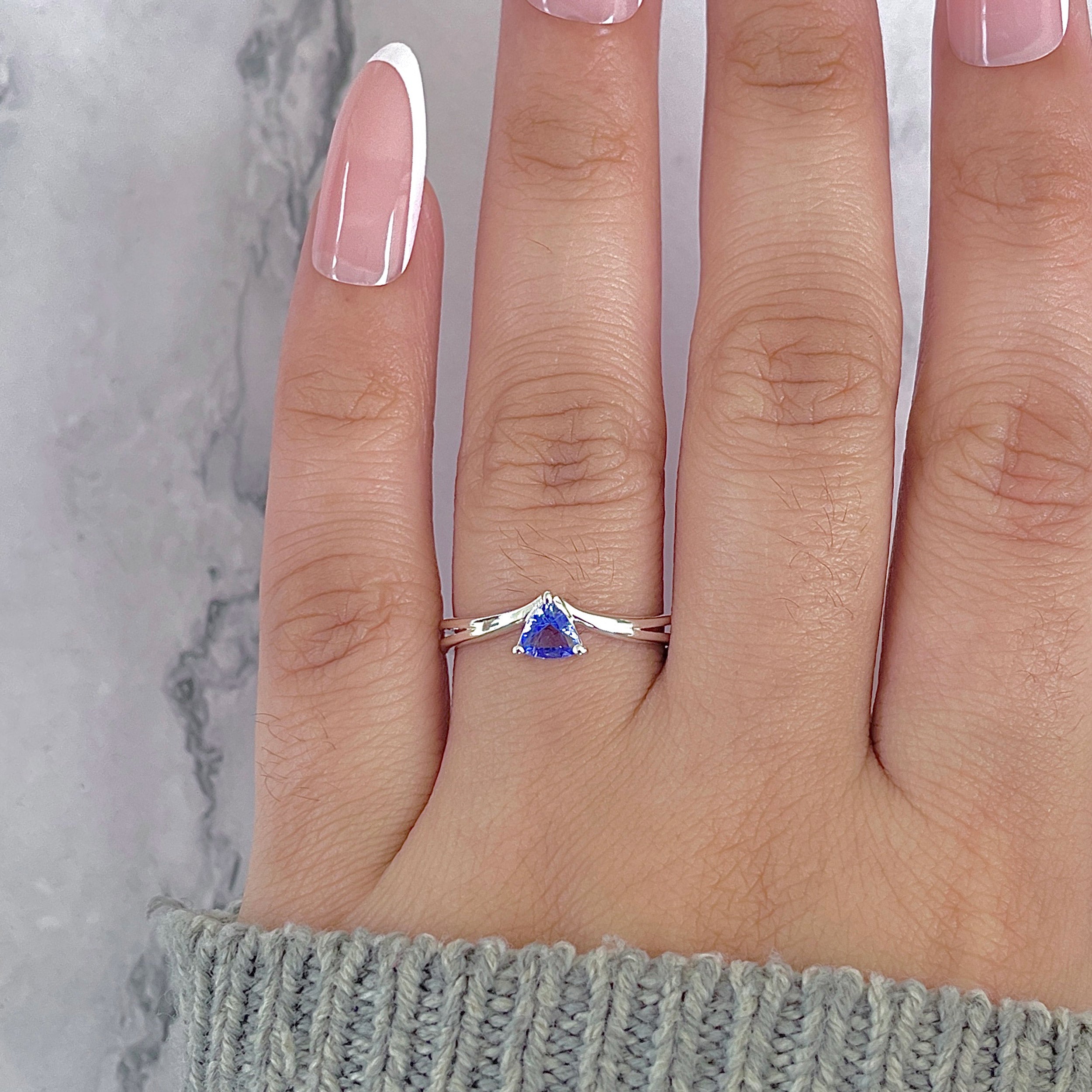 Tanzanite Ring-(TZN-RDR-2694.)