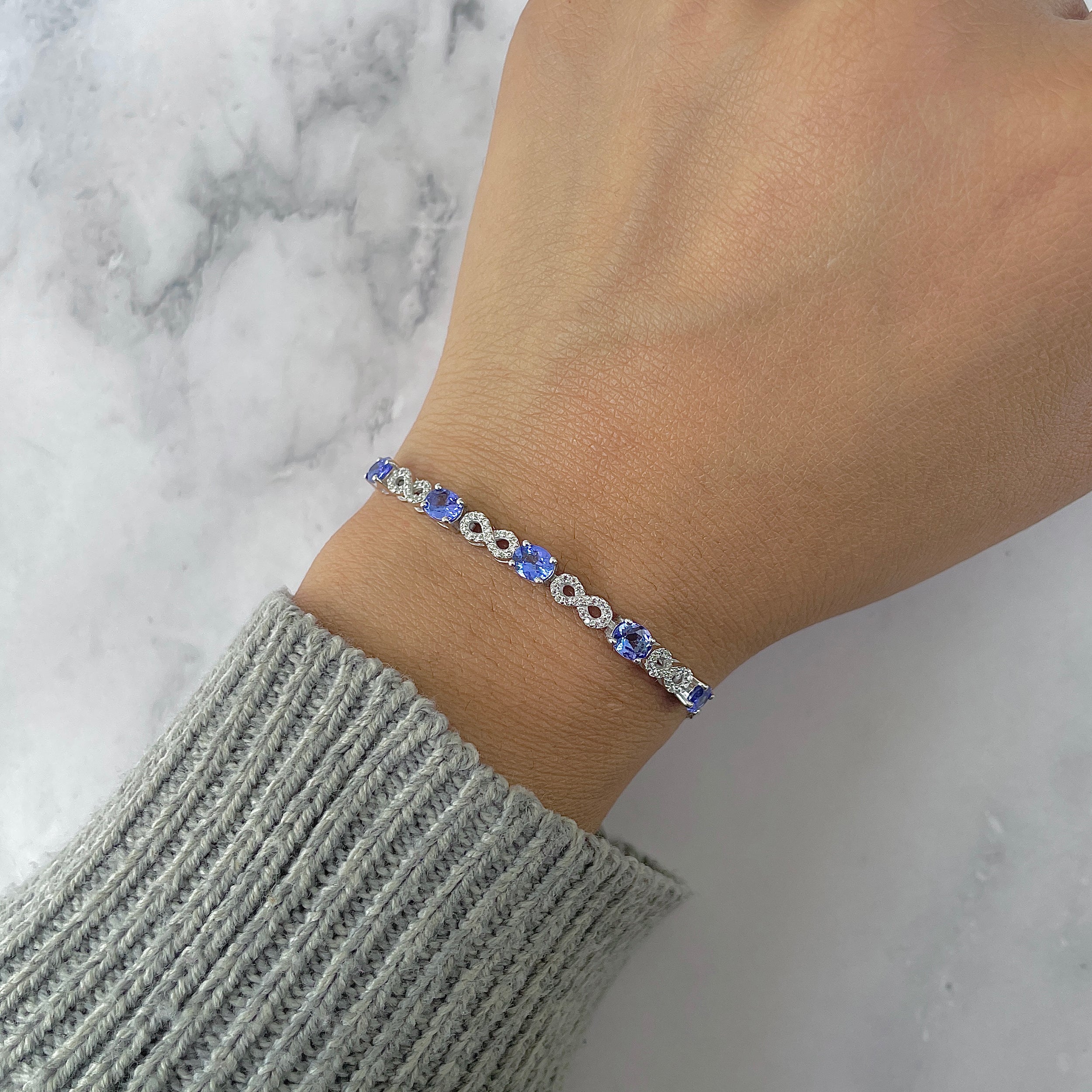 Tanzanite & White Topaz Bracelet With Adjustable Camera Lock-(TZN-RDB-126.)