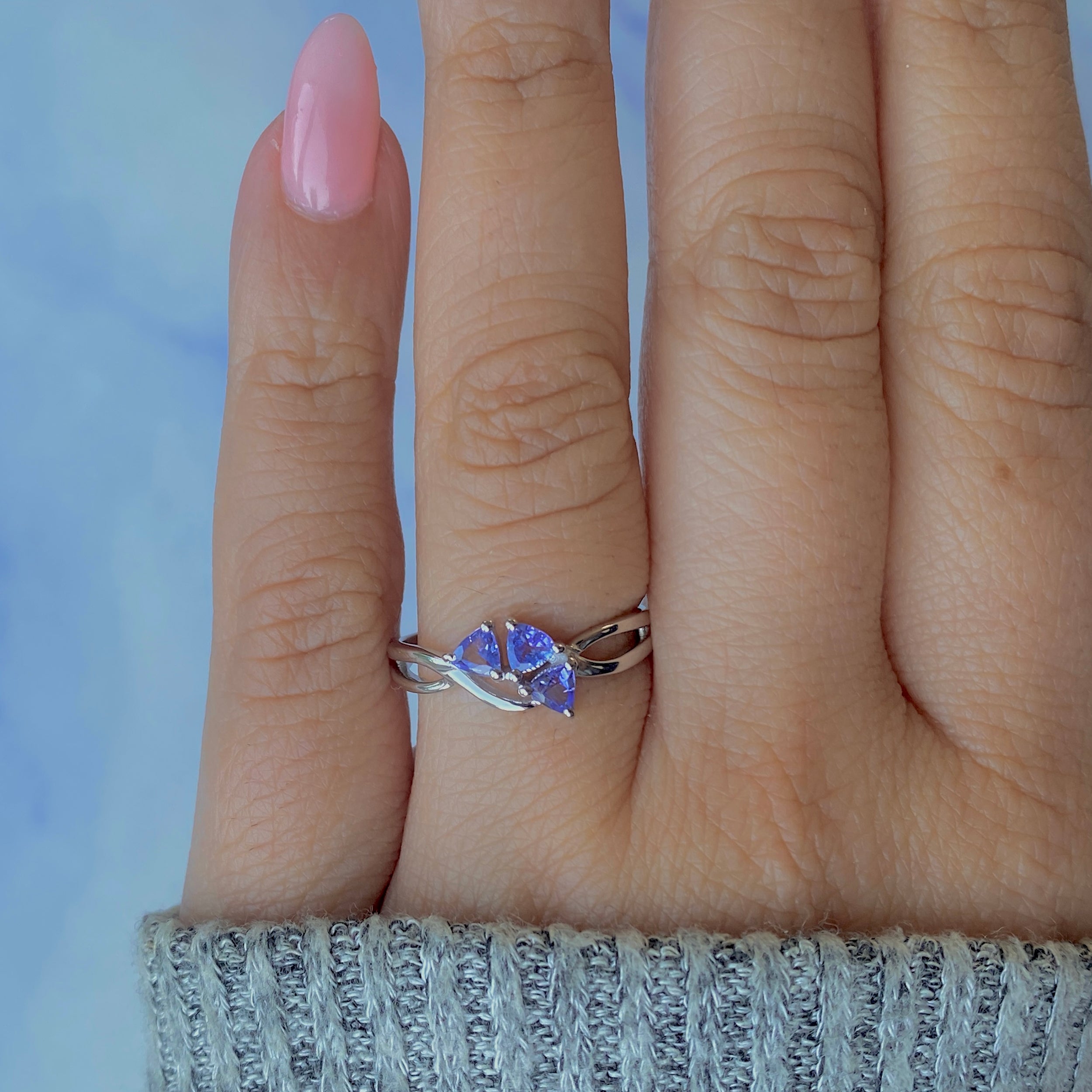 Tanzanite Ring-(TZN-RDR-2596.)