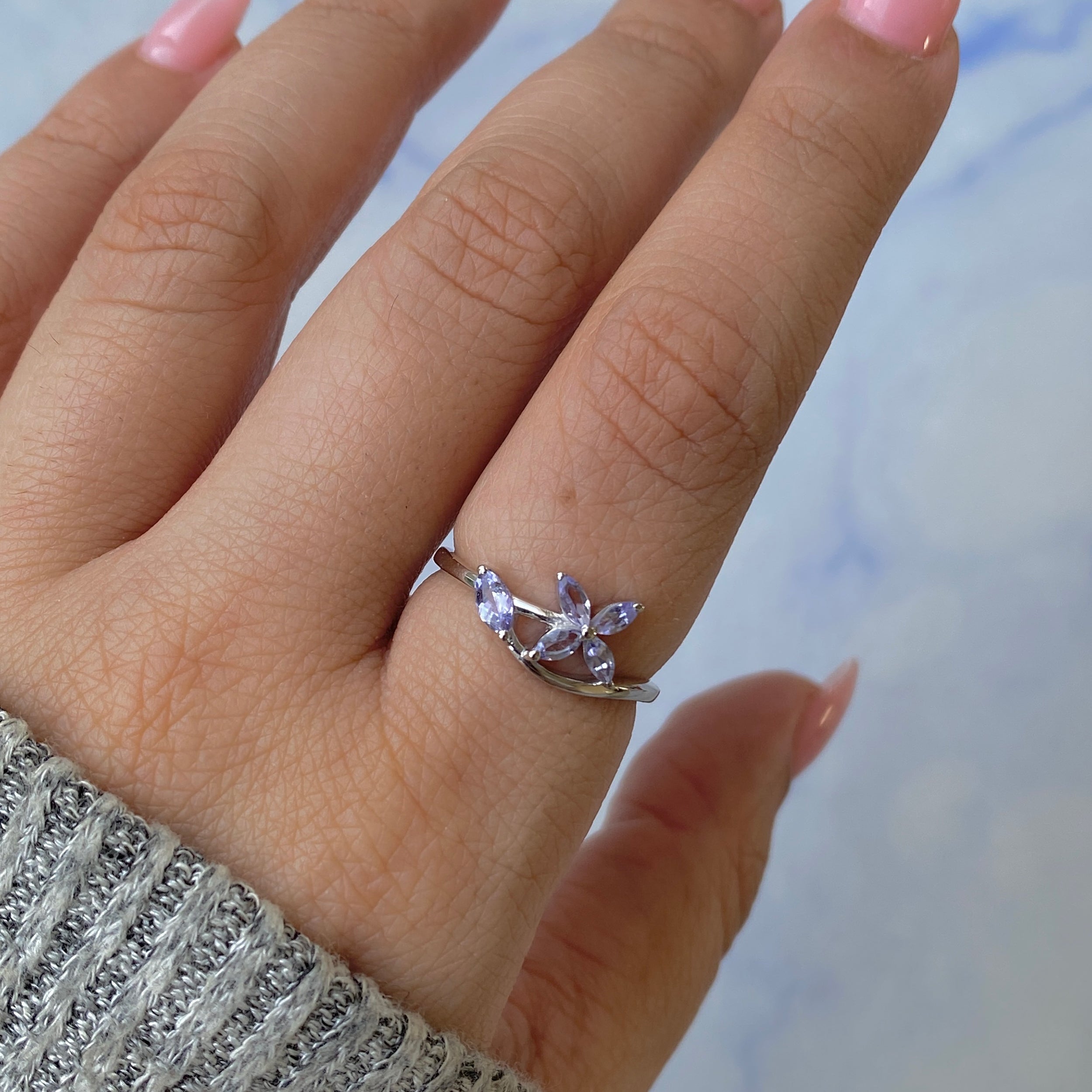 Tanzanite Ring-(TZN-RDR-2673.)