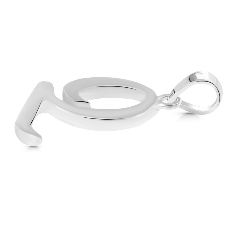 Plain Silver Alphabet Q Pendant