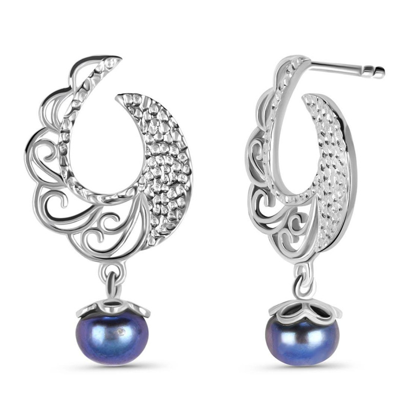Pearl Earring