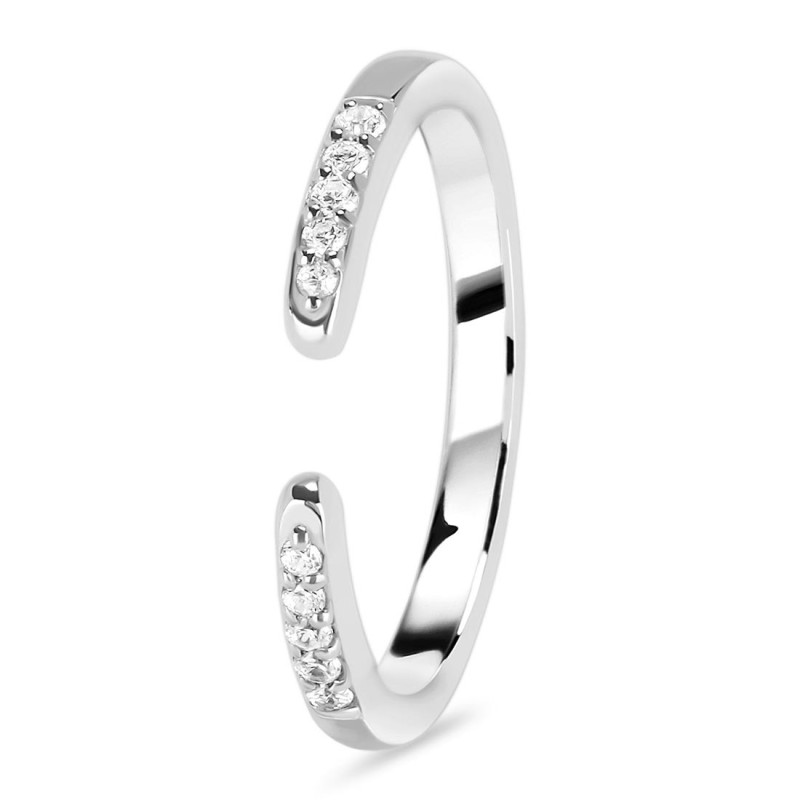 White Topaz Ring